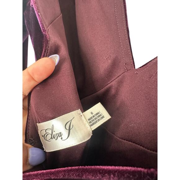 Eliza J Burgundy Cutout Vamp Wedding Guest Velvet Formal Maxi Gown Dress Size 6 - Picture 2 of 12